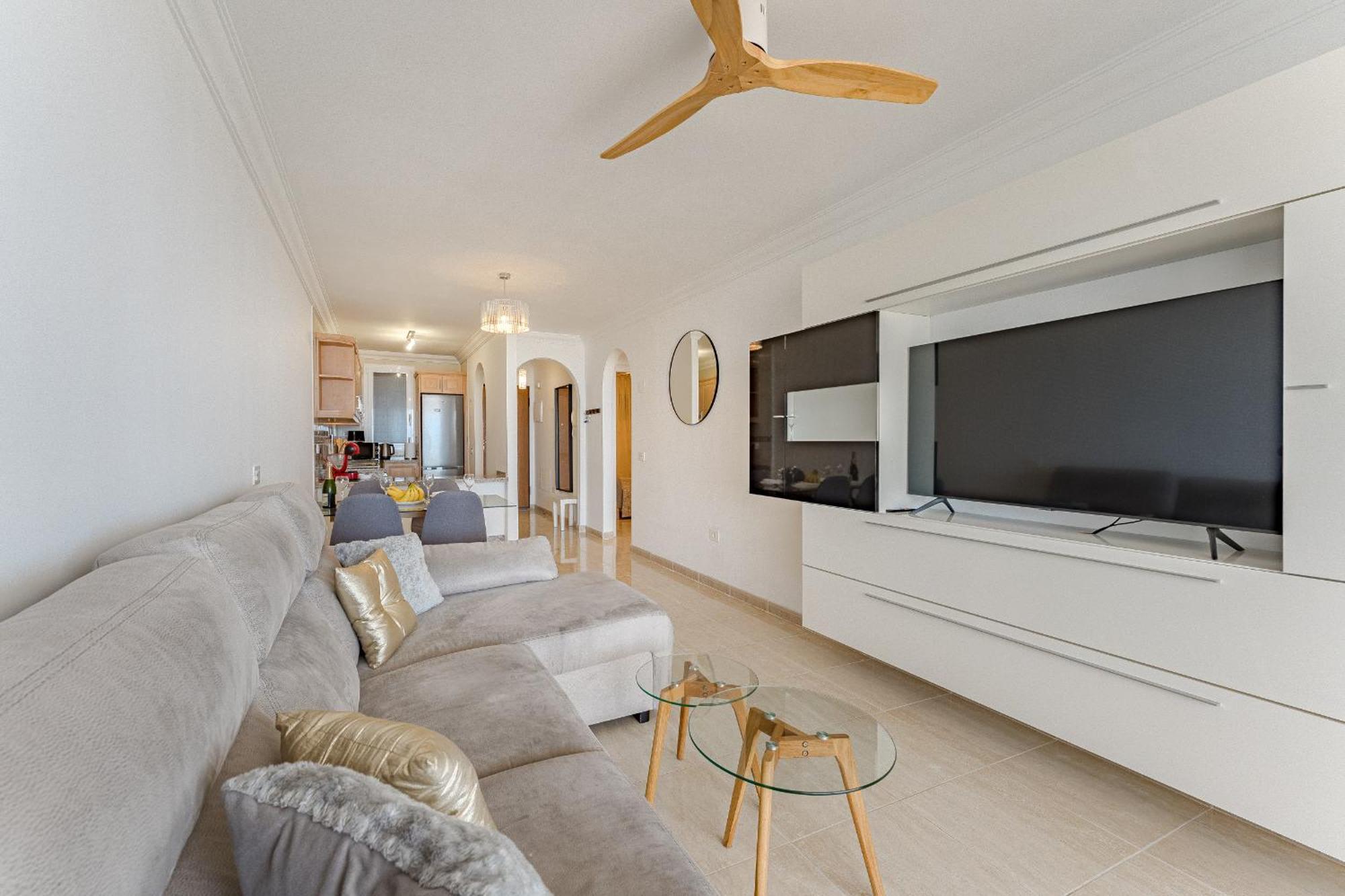 Ocean View, Two Bedroom With Heated Pool In Sunset Complex Appartamento Costa Adeje (Tenerife)