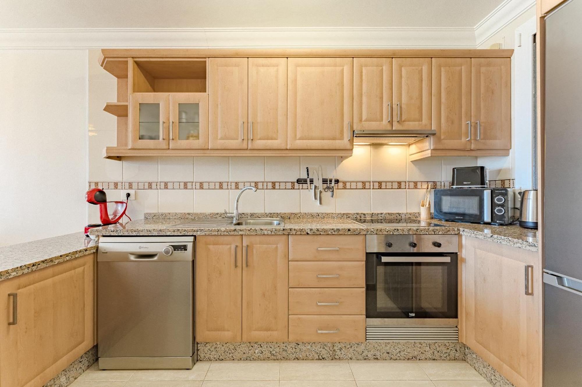 Ocean View, Two Bedroom With Heated Pool In Sunset Complex